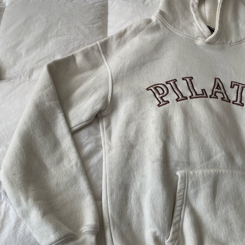 PrettyLittleThing Cream Hoodie - Picture 3 of 4